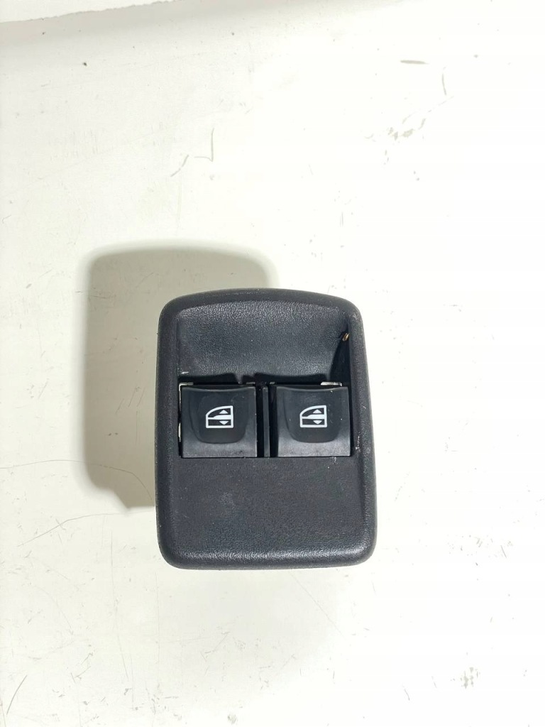 фото №1, Переключатель кнопка панель окон дверь dacia renault - 254110431r