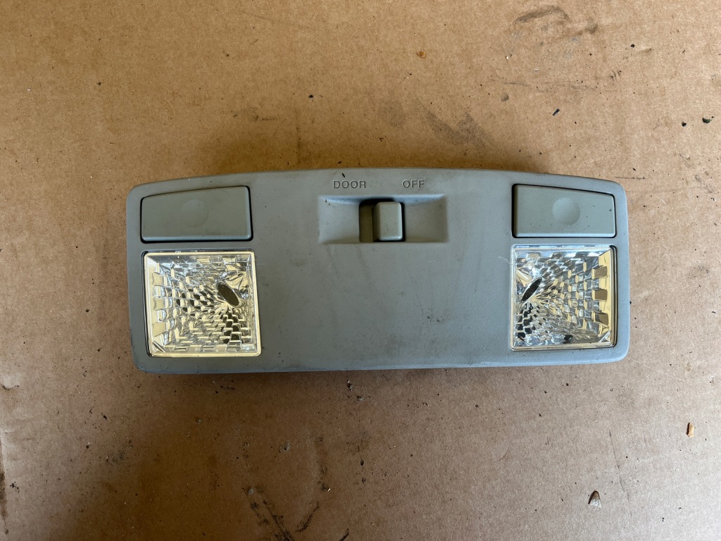 фото №1, Лампа потолочный кабины mazda 6 gg 2005-2009