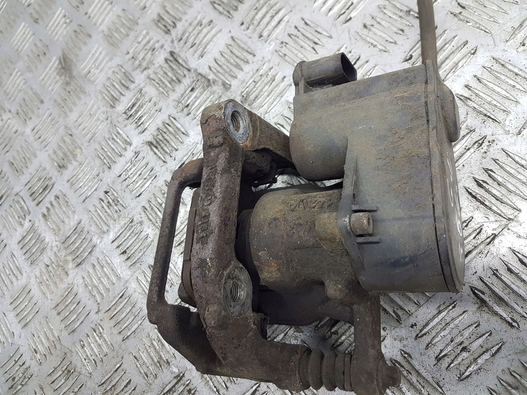 фото №6, Citroen c4 grand picasso 2014 правая сторона задний суппорт тормозной