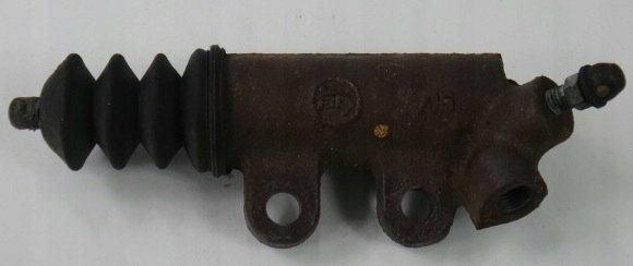 фото №1, Toyota avensis t25 2.2 d-cat цилиндр сцепления коробки