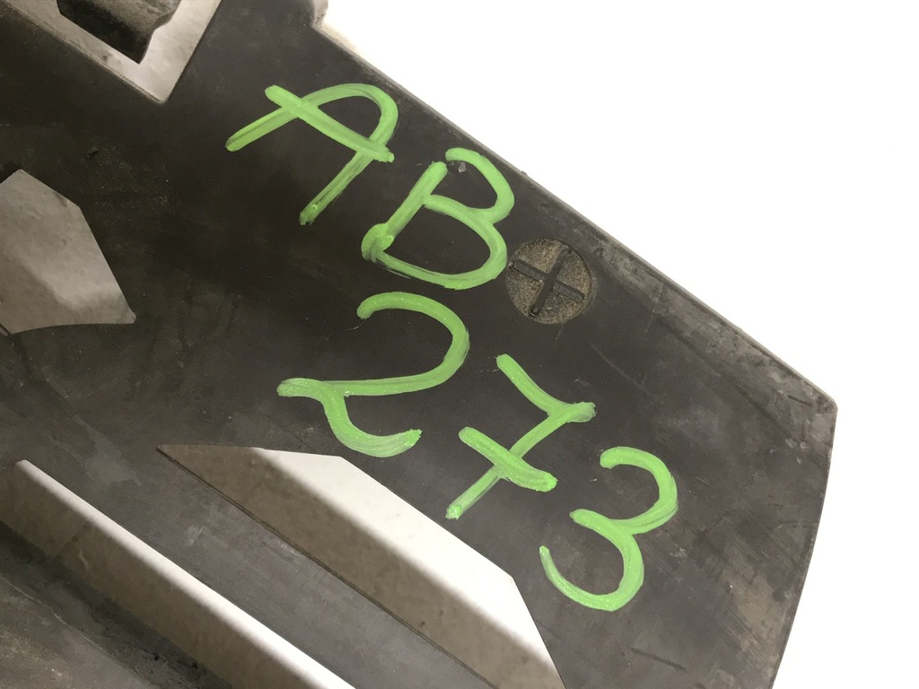 фото №9, Направляющая кронштейн бампера задняя mercedes a2138851565