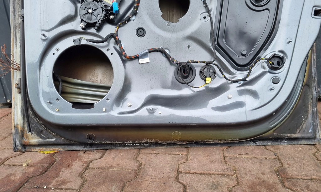 фото №8, Дверь правый перед a3 8v sportback