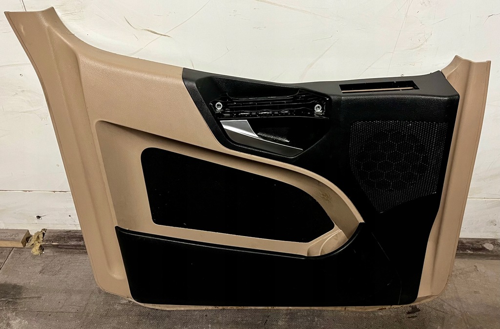 фото №1, Обивка дверь mercedes actros mp4 mp5 a9607272471