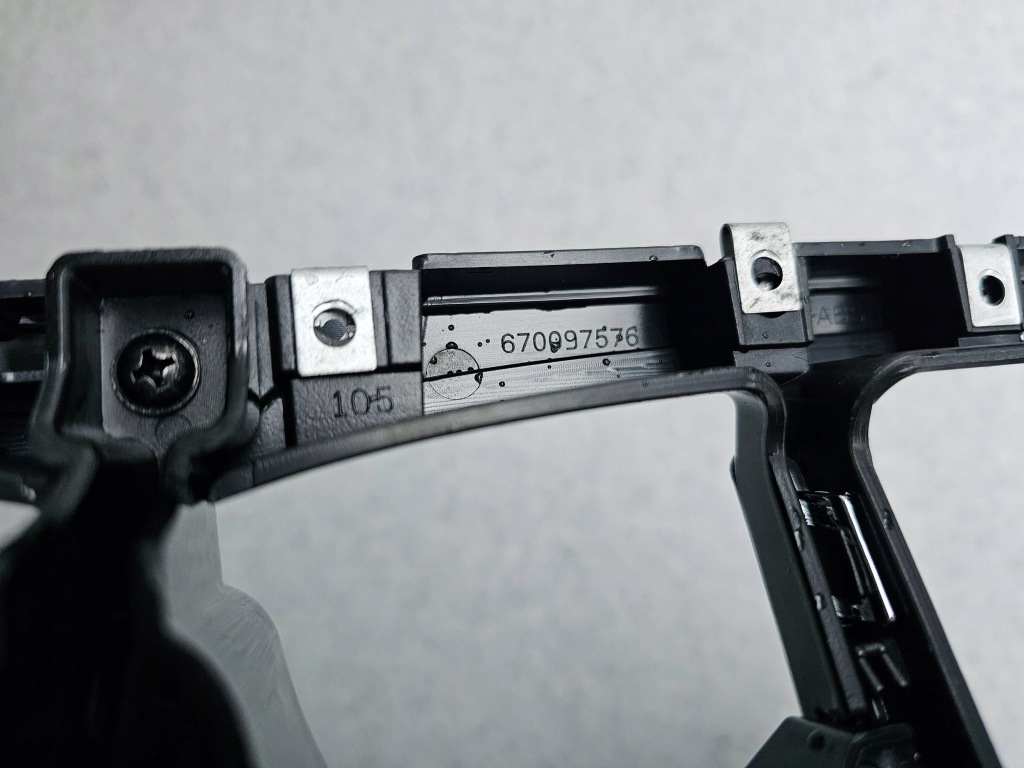 Maserati ghibli m 157 рестайлинг  решётка радиатора решётка радиатора 670997576 с Разборки