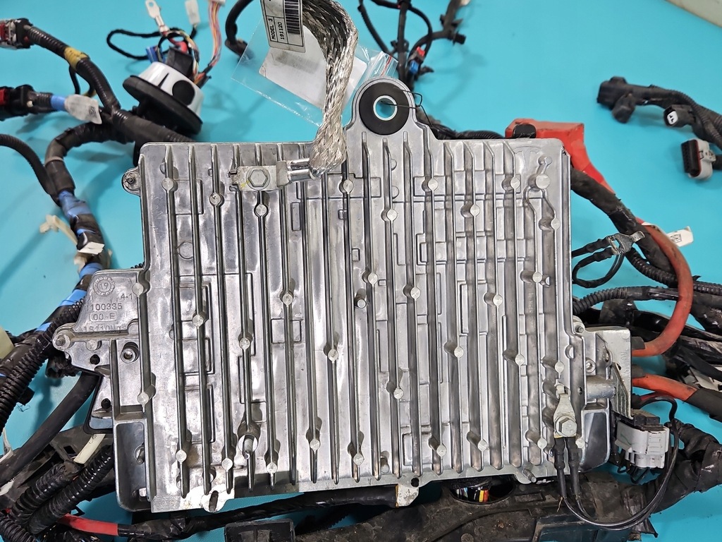 фото №12, Блок керування насоса підвіска модуль tesla model 3 2017- p1567964-04-c