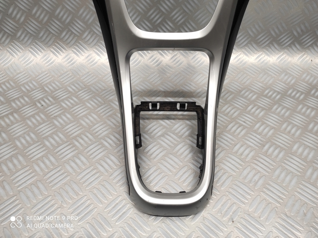 фото №3, Рамка радио домкрата передач opel astra iv j