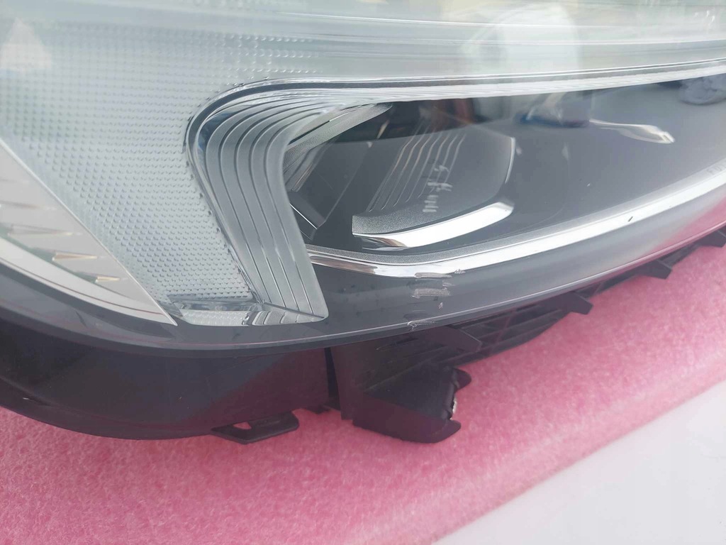 фото №10, Volvo xc60 ii лампа права перед передня full led