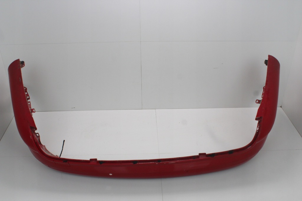 Бампер задний задний mercedes w204 седан 07-11r 590 Цена