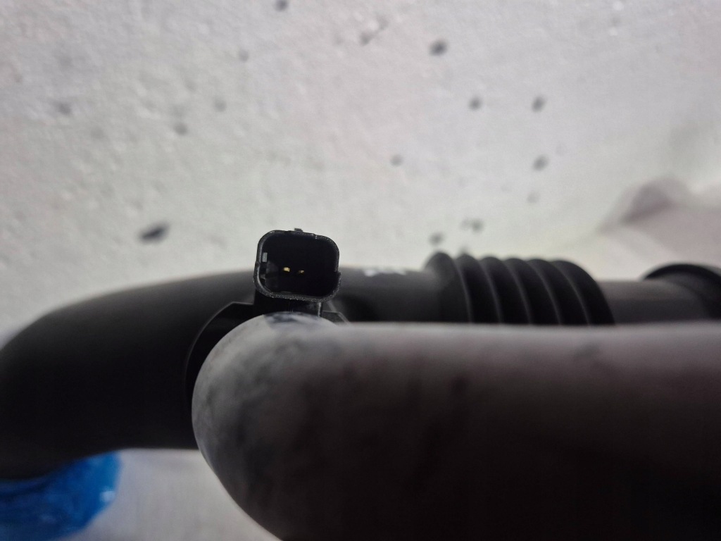 фото №7, Труба повітрозабірник повітря 1366233080 / 1367637080 citroen jumper фургон 2.2 d 08