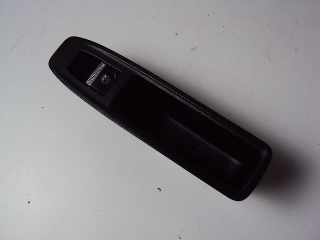 фото №1, Панель стекло задняя renault captur ii 19-