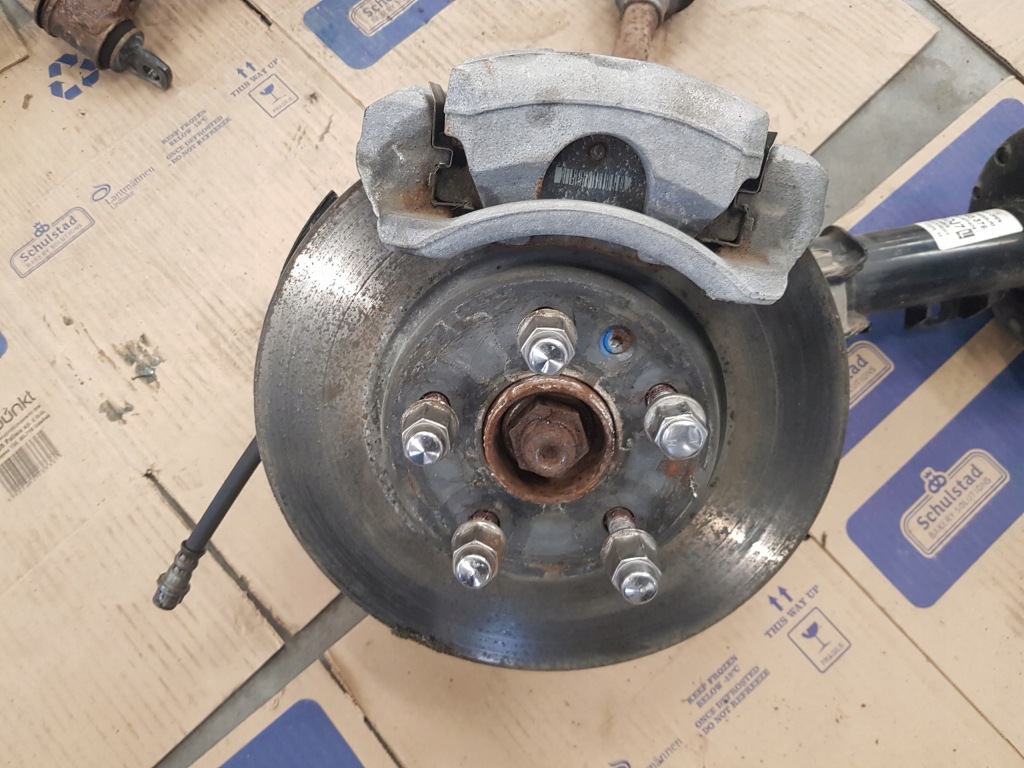 фото №4, Chevrolet volt ii поворотний кулак привідний вал ліва передня