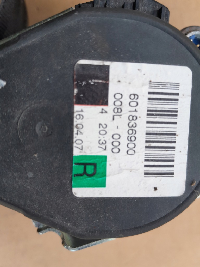 фото №1, Audi a8 d3 601836900 pas безпеки p p