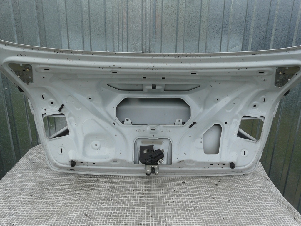 фото №8, Audi a5 s5 8t coupe крышка багажника задняя ls9r 07-15r