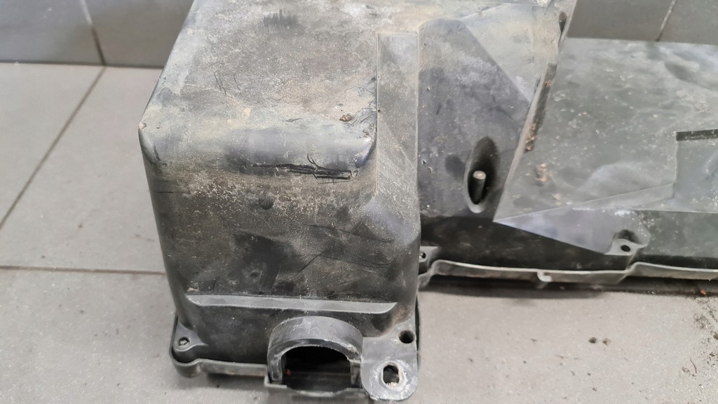 фото №8, Корпус блок управління audi a8 d2 eu 4d1937118a