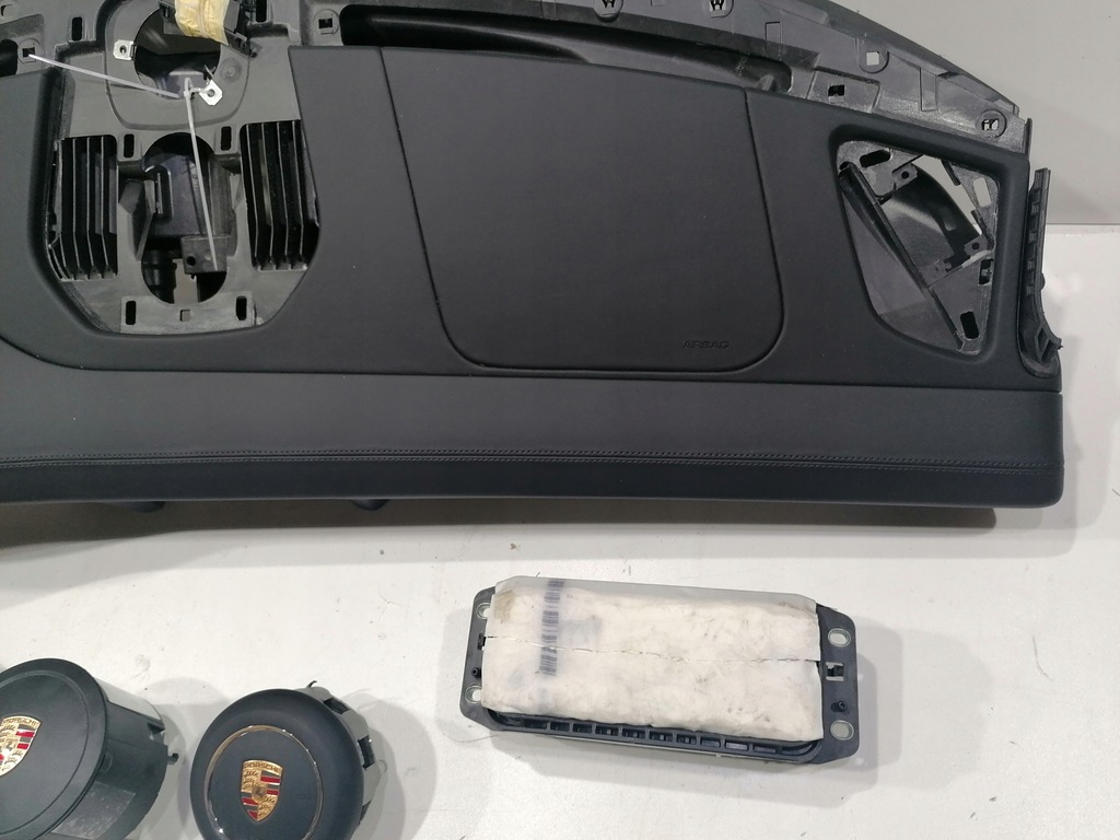 фото №5, Porsche 911 991 carrera приборная панель консоль подушка безопасности ремни