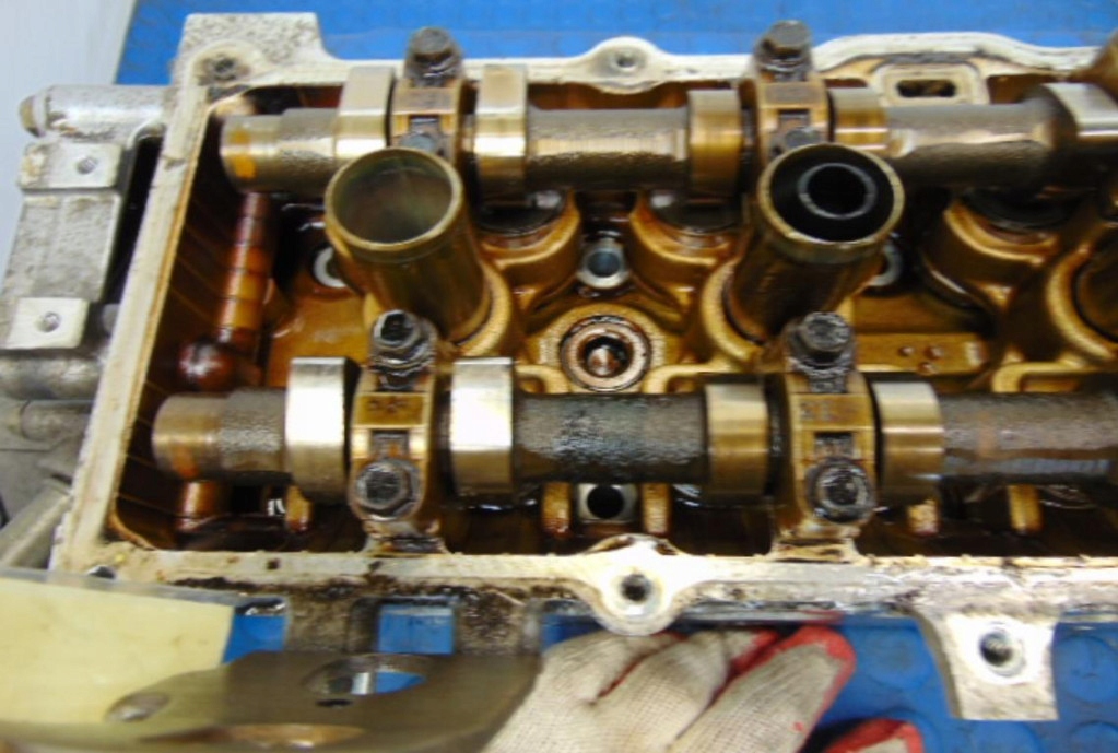 фото №5, Nissan almera n16 1.5 16v головка двигателя