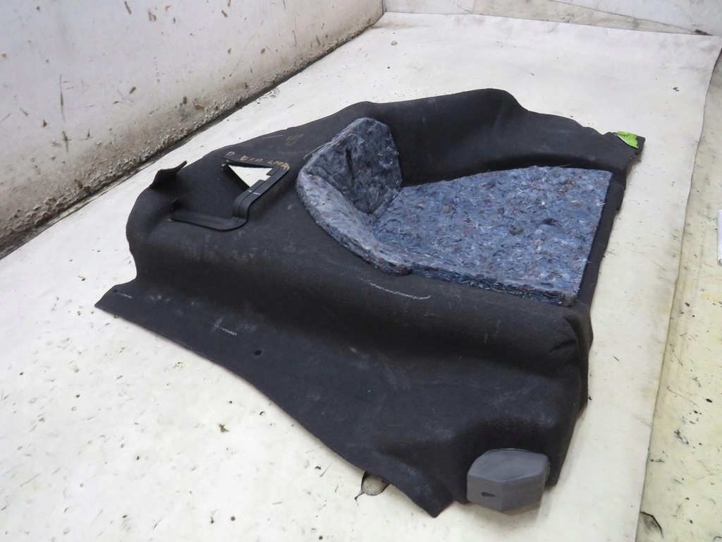 фото №5, Оббивка обшивка багажника правий ford ecosport