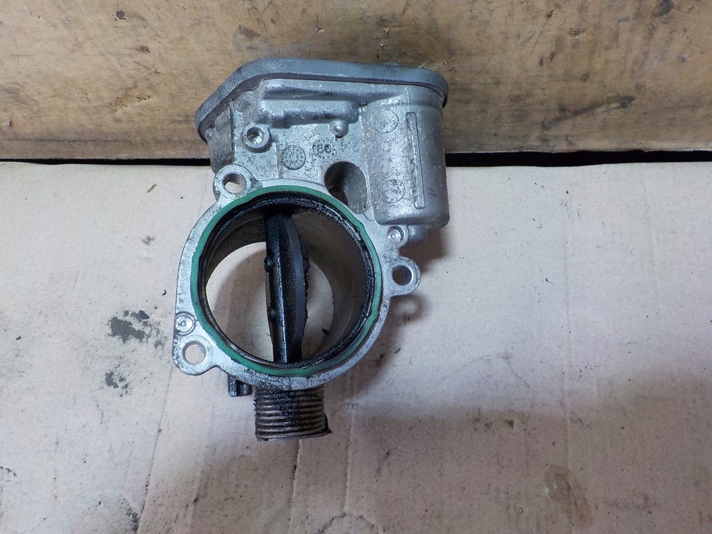 фото №1, Bmw x1 e84 2.0 дроссельная заслонка