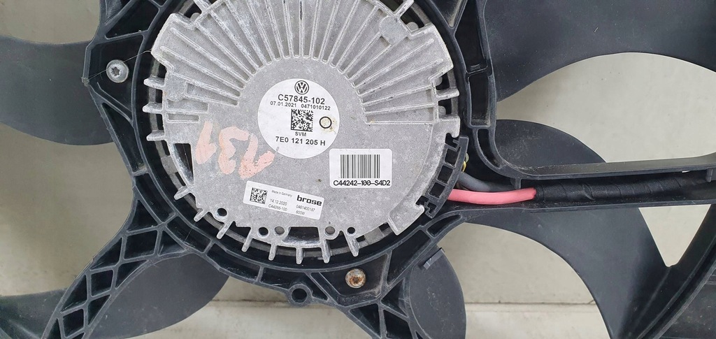 фото №9, Volkswagen transporter - caravelle t6 вентилятор радіатора