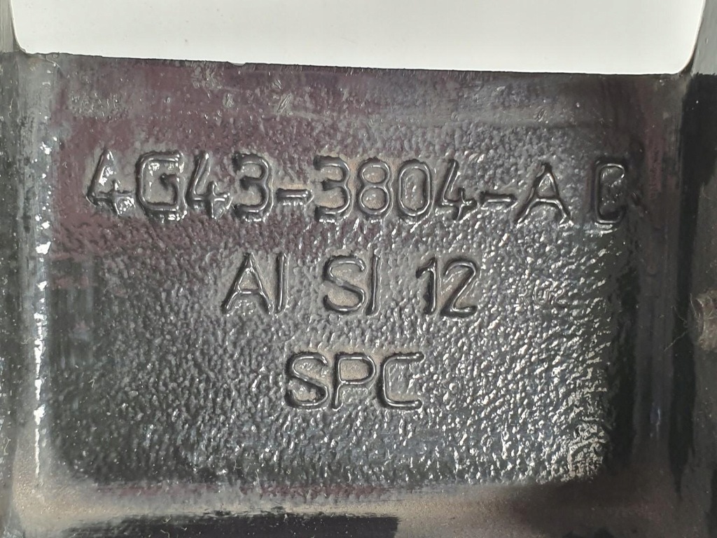 фото №3, Кронштейн кронштейн замка капот aston martin rapide