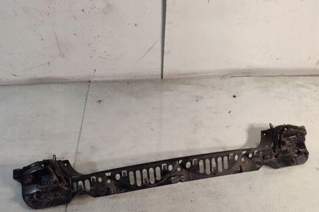 фото №14, Левый направляющая заднего бампера bmw 7 f01, f02 7183883 3.0l дизель 180kw 2009