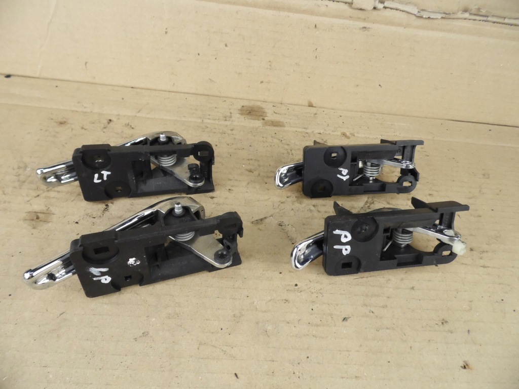 фото №2, Alfa romeo 147 ручка внутреннее 4szt kpl