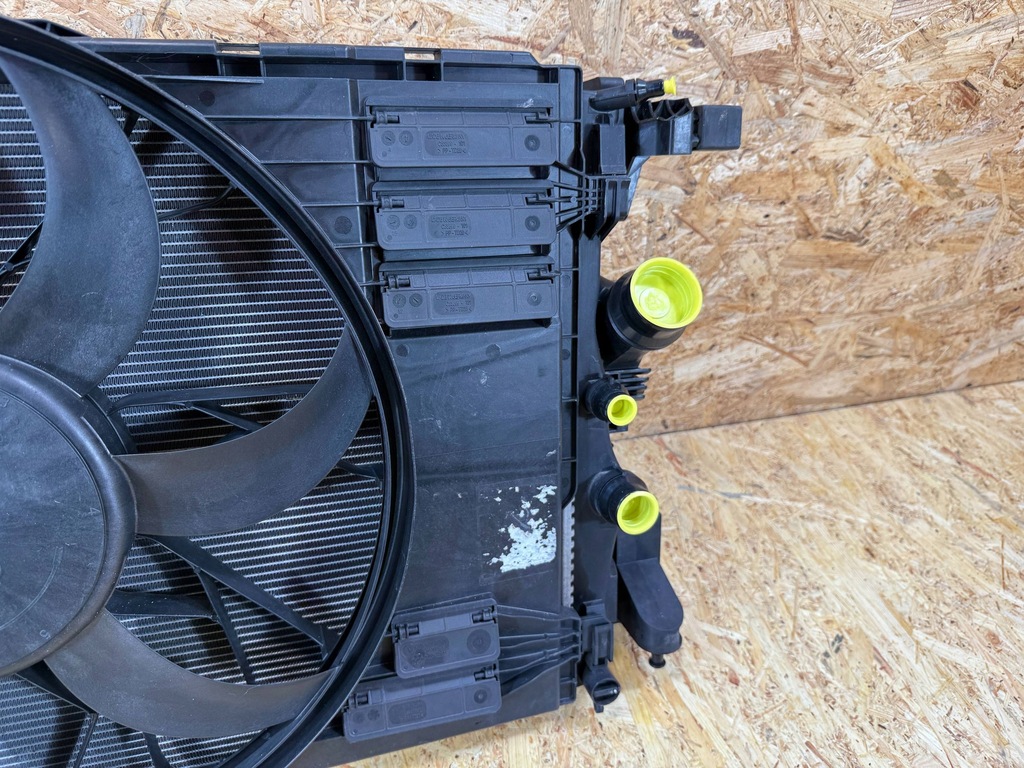 фото №12, Комплект радиатор радиатор вентилятор mercedes w177 w247 h247 w118 1.3b