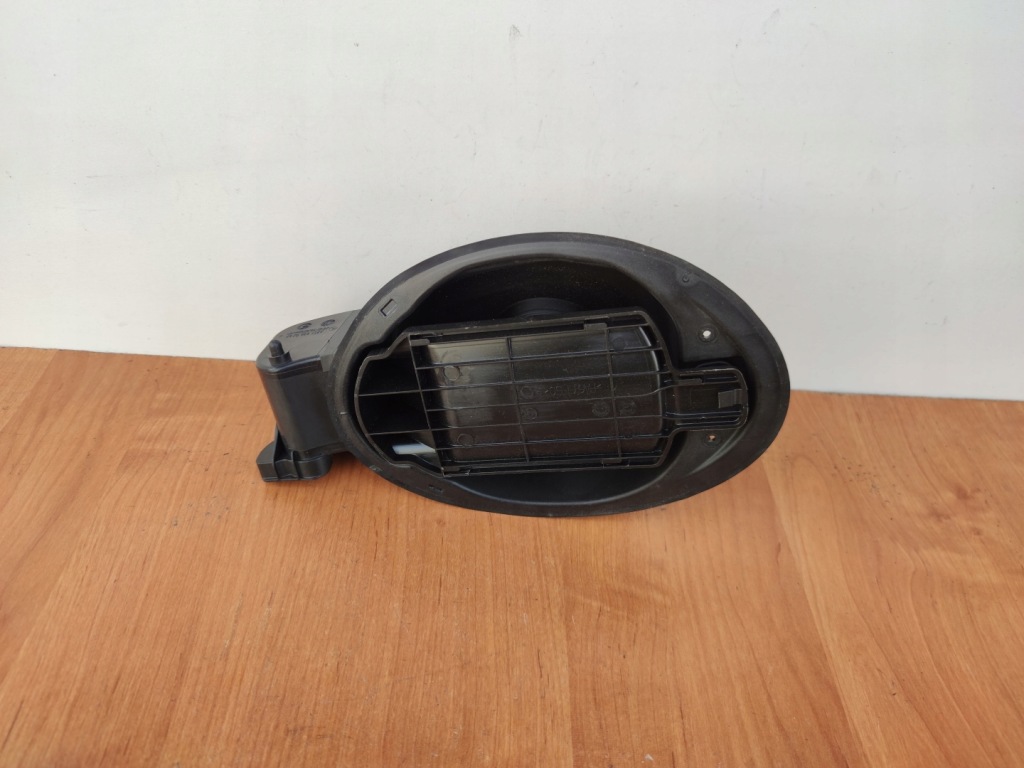 Купить Merc r-klasa w251 крышка заливной топлива механизм