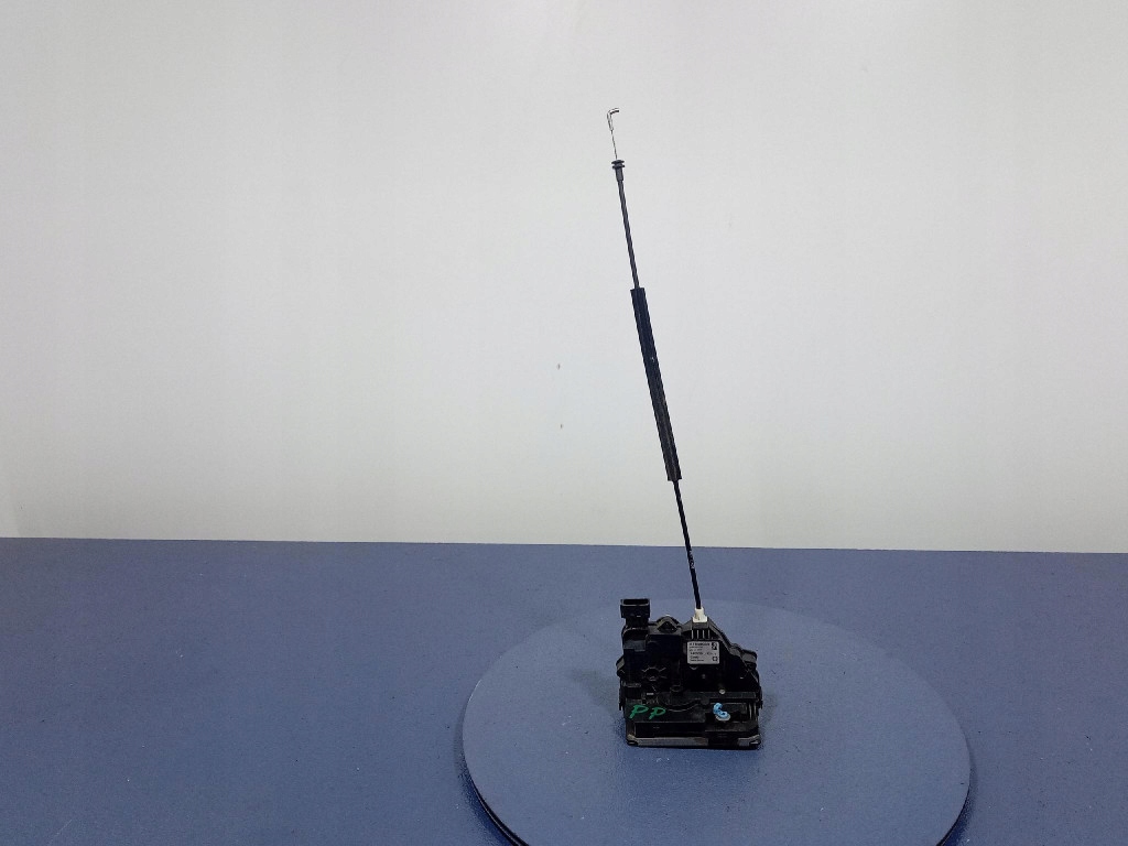 фото №1, Fiat grande punto замок дверь перед правый 51849038 6 pin