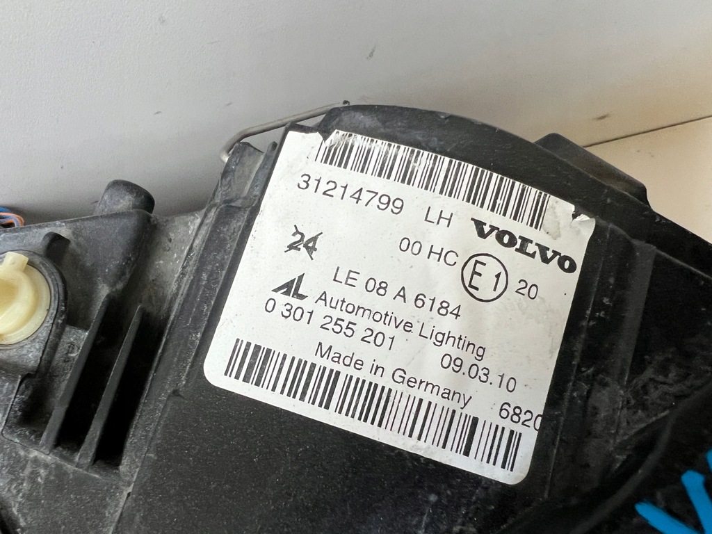 фото №8, Лампа передня ліва volvo c30 lift лінза 31214799 / 0301255201