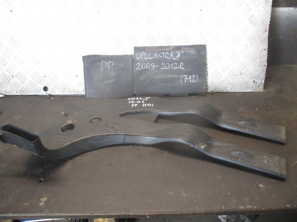 фото №1, Канал повітря правий перед opel astra j 09-12r