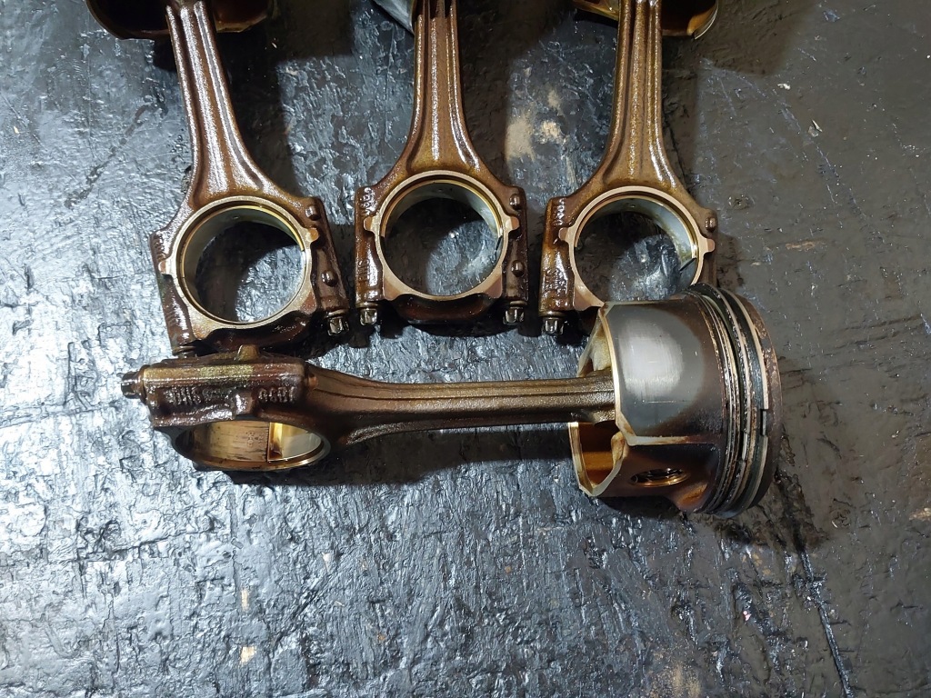 фото №6, Поршень шатун vw passat b5 1.8t awt 150km