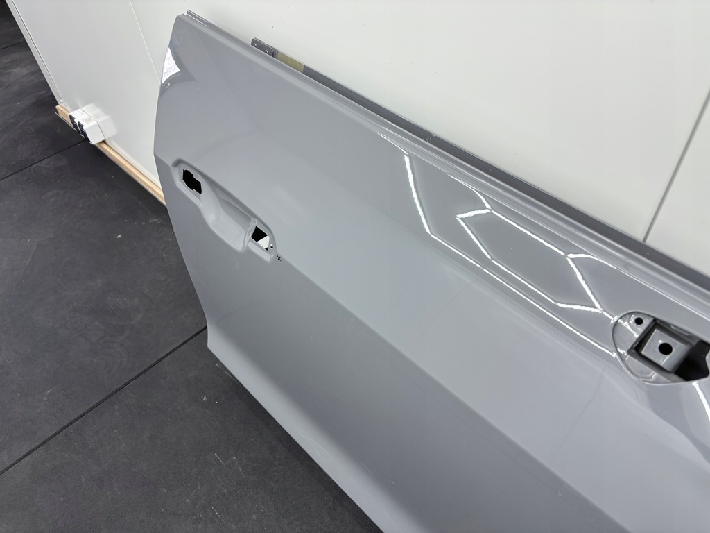 фото №10, Audi e-tron gt дверь правое передние перед