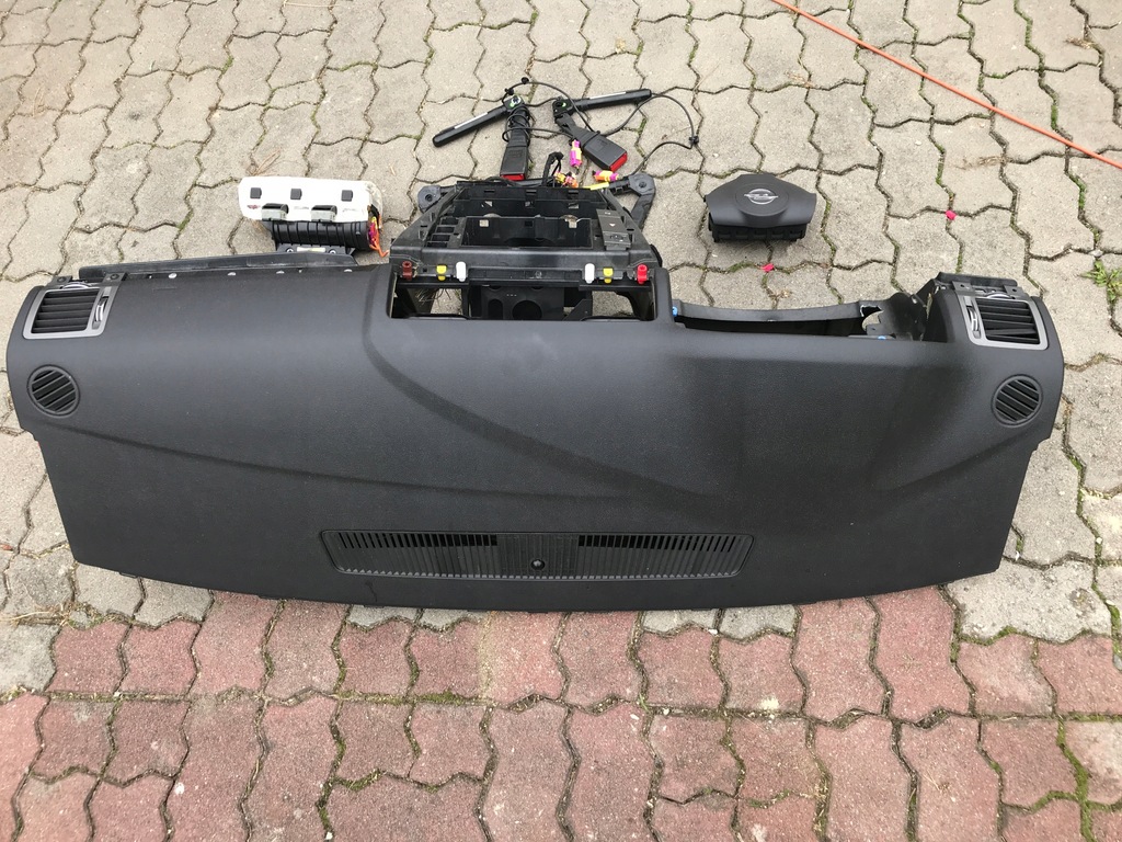 фото №5, Панель приладів консоль подушка безпеки ремені opel signum lift europa