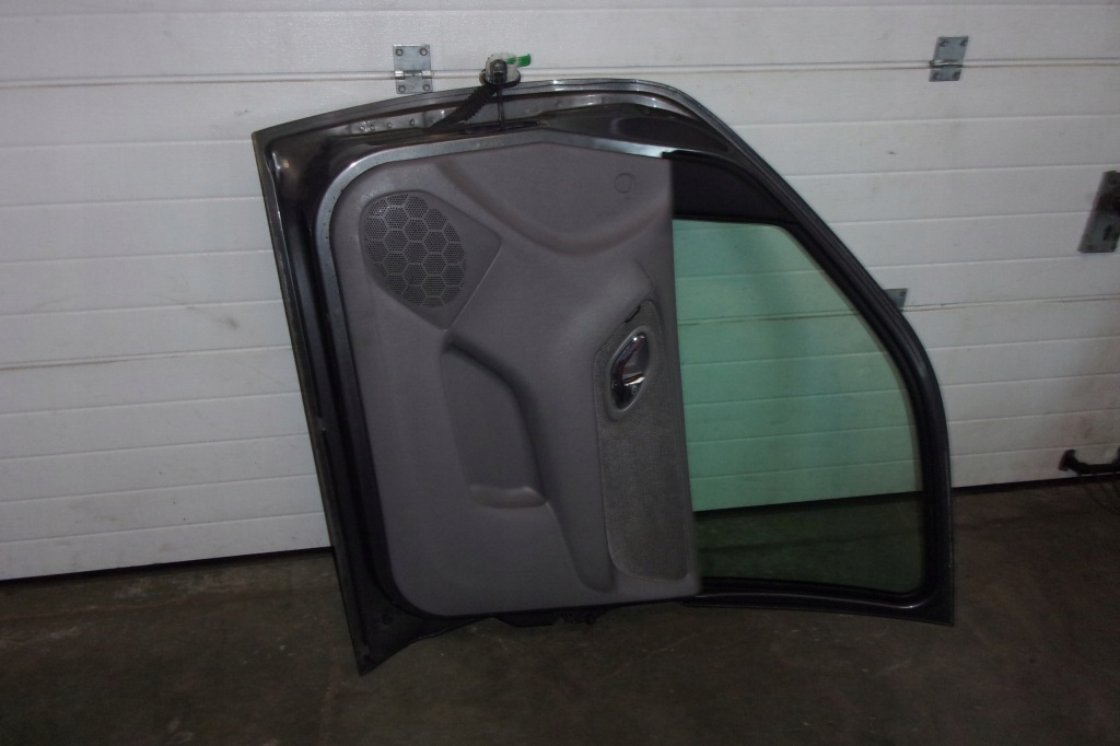 фото №3, Двері передні праве kompl. mazda tribute i