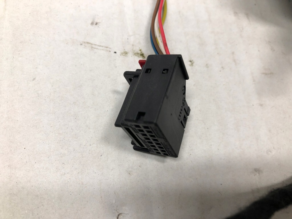 фото №8, Зеркало правое 5pin audi a1 8x