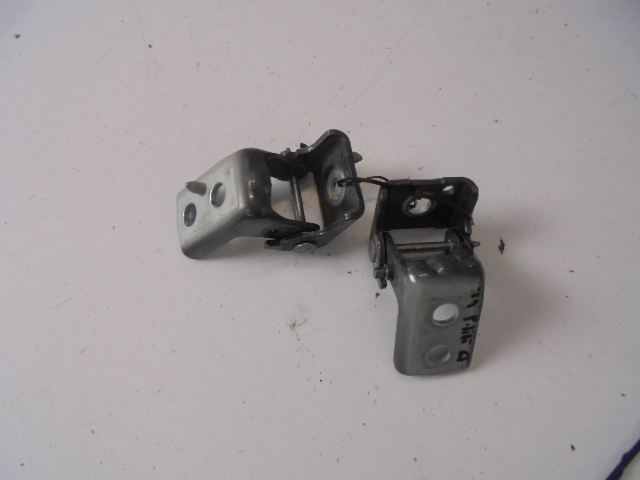 фото №1, Петлі двері лівий задня citroen c4 cactus przed lift 2014 rok ktpd