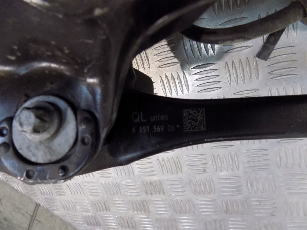 фото №6, Bmw f40 f45 поворотний кулак важіль диск задня 6898364