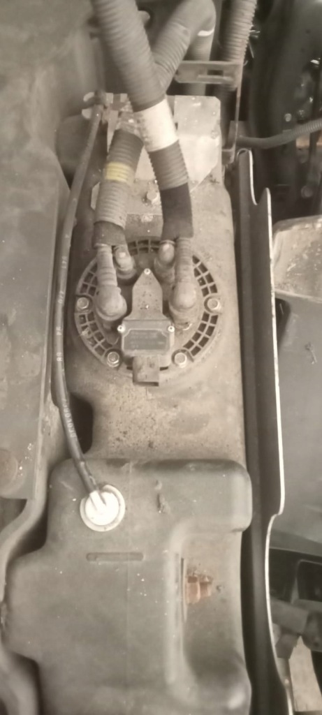 фото №1, Маслоприймач adblue датчик mercedes actros mp4