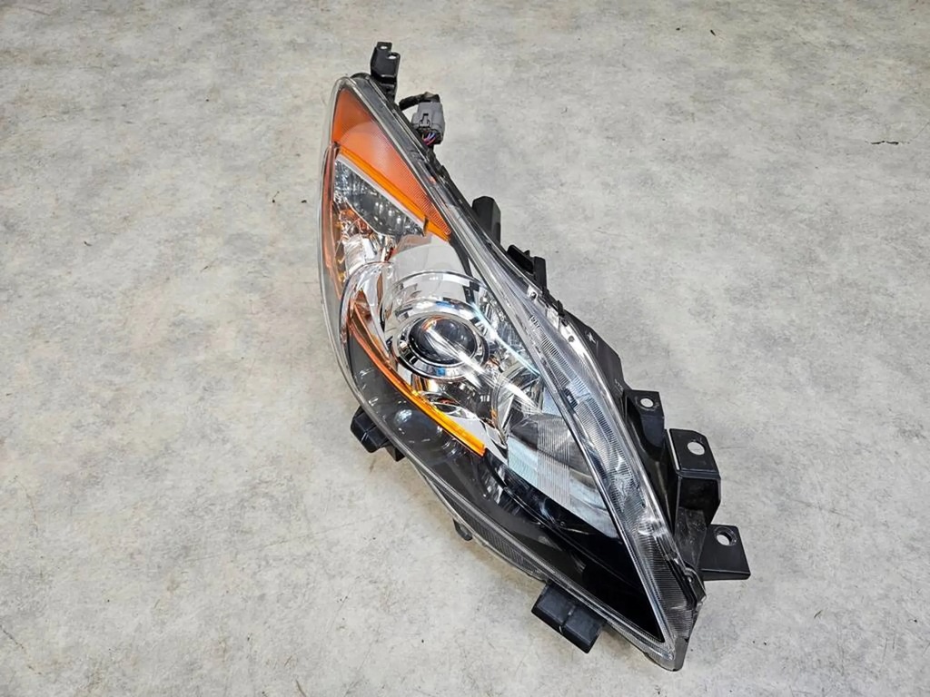 фото №9, Лампа правий перед jak nowa mazda 3 ii bl 08-11 hb eu