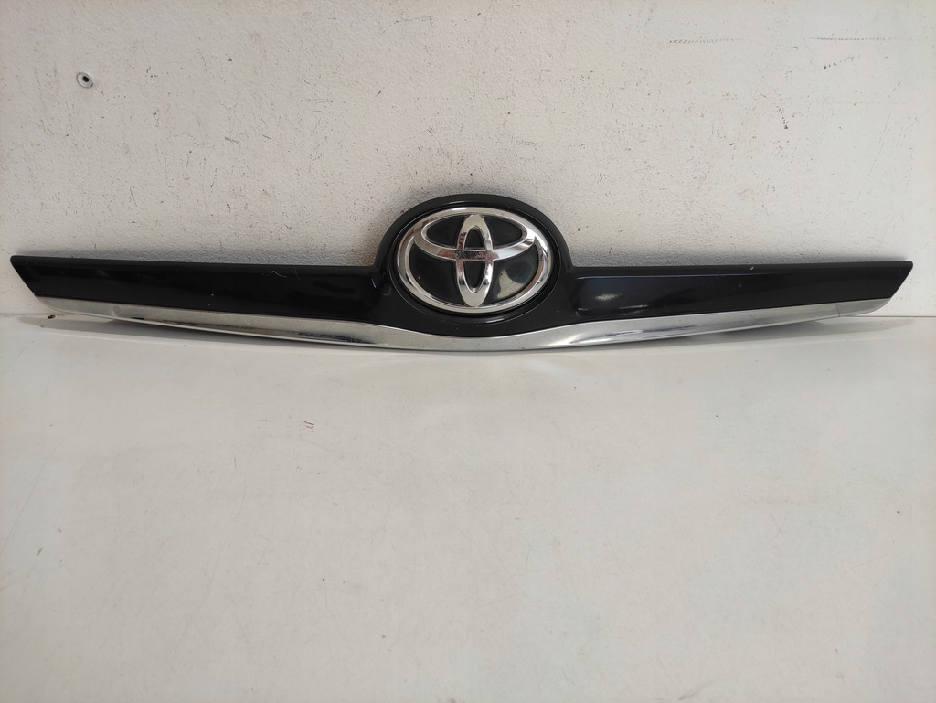 фото №1, Corolla verso lift накладка хром крышки 76811-0f090