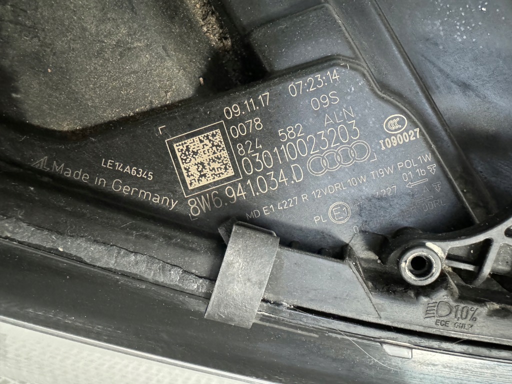 фото №6, Audi a5 8w6 права лампа full led