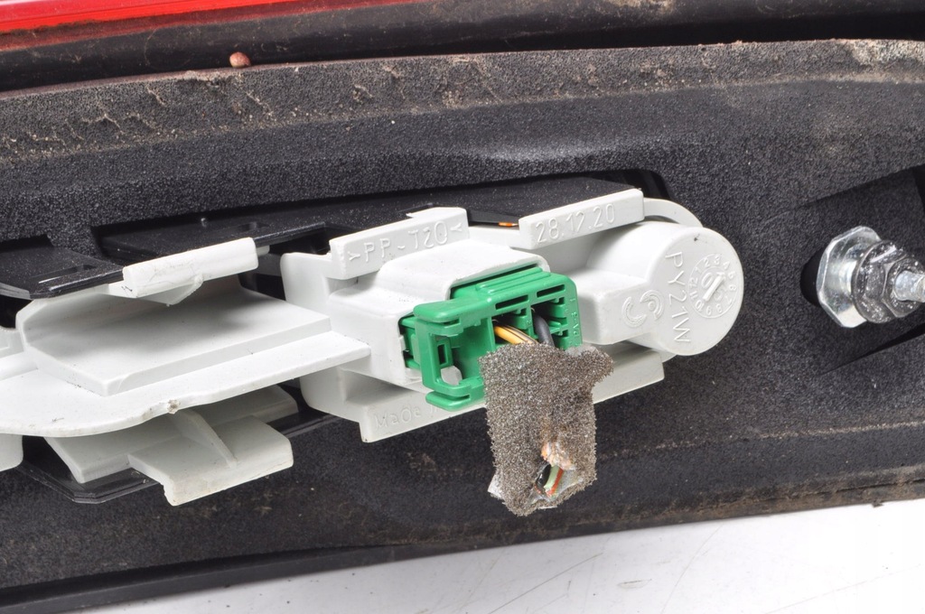 фото №9, Volvo v50 лампа правая задняя правый задняя kombi 30698921