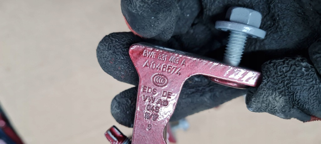 фото №9, A5 8w петля петли дверь левая левый перед 8w0831403a 80a831403a ly3s