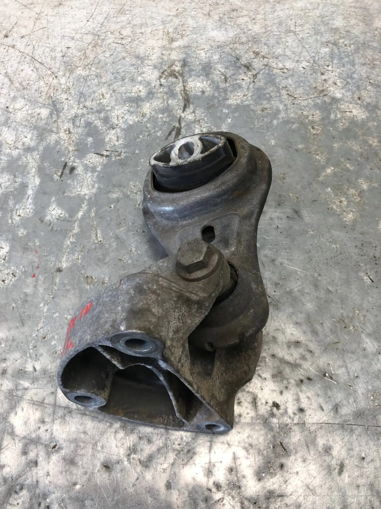 фото №2, Кронштейн подушка двигуна renault master iii 8200675217