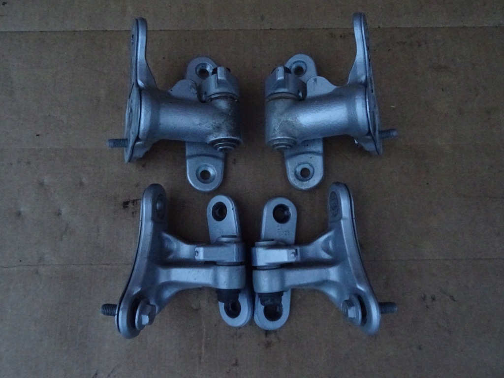 фото №1, Mercedes b-klasa w246 петли дверь