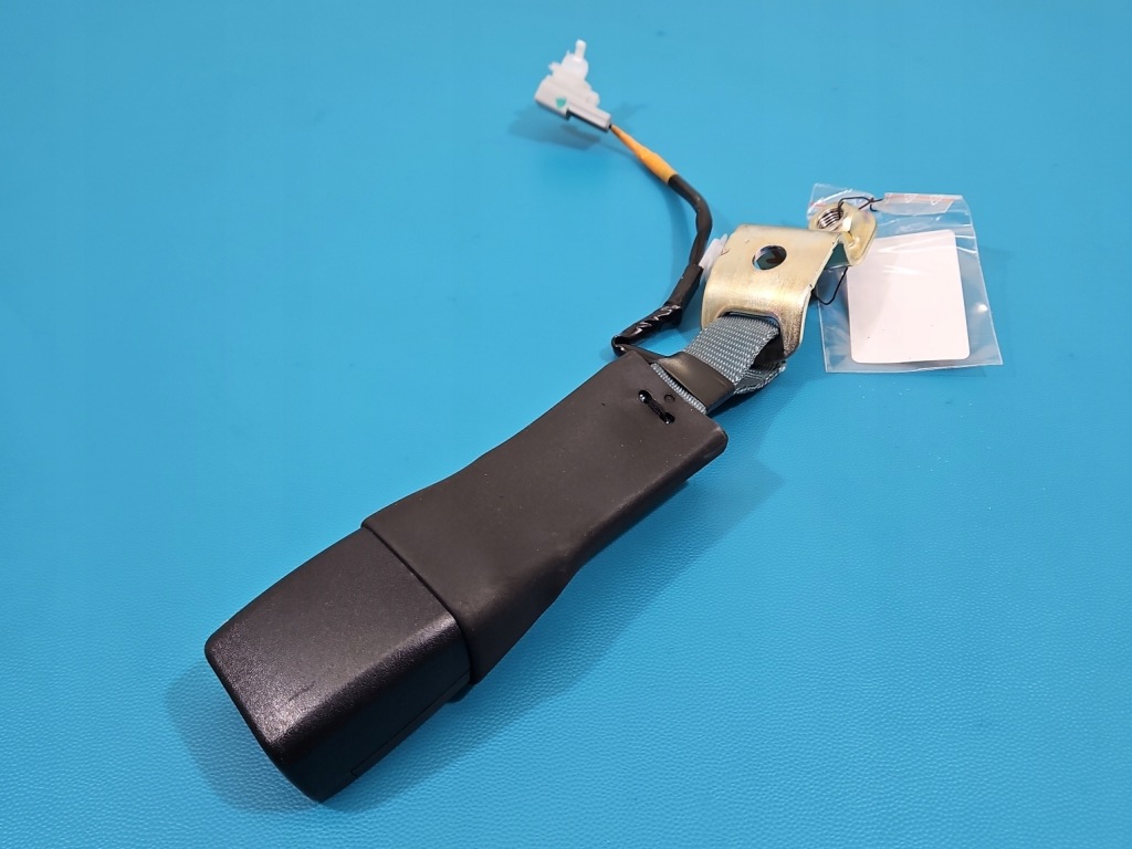 фото №1, Pas безпеки задня лівий кліпса lexus ct 10-22