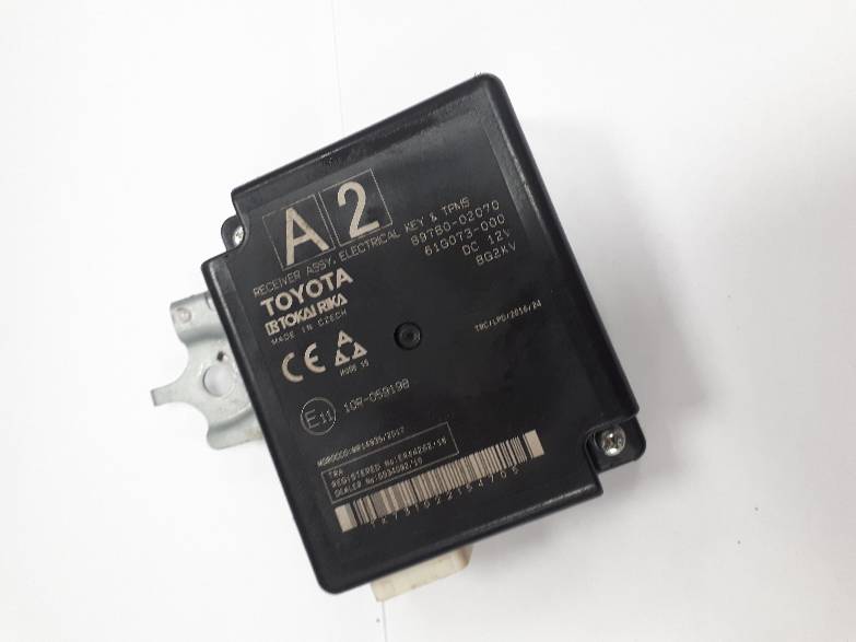 фото №1, Модуль дверь toyota corolla e21 1.8 hybrid