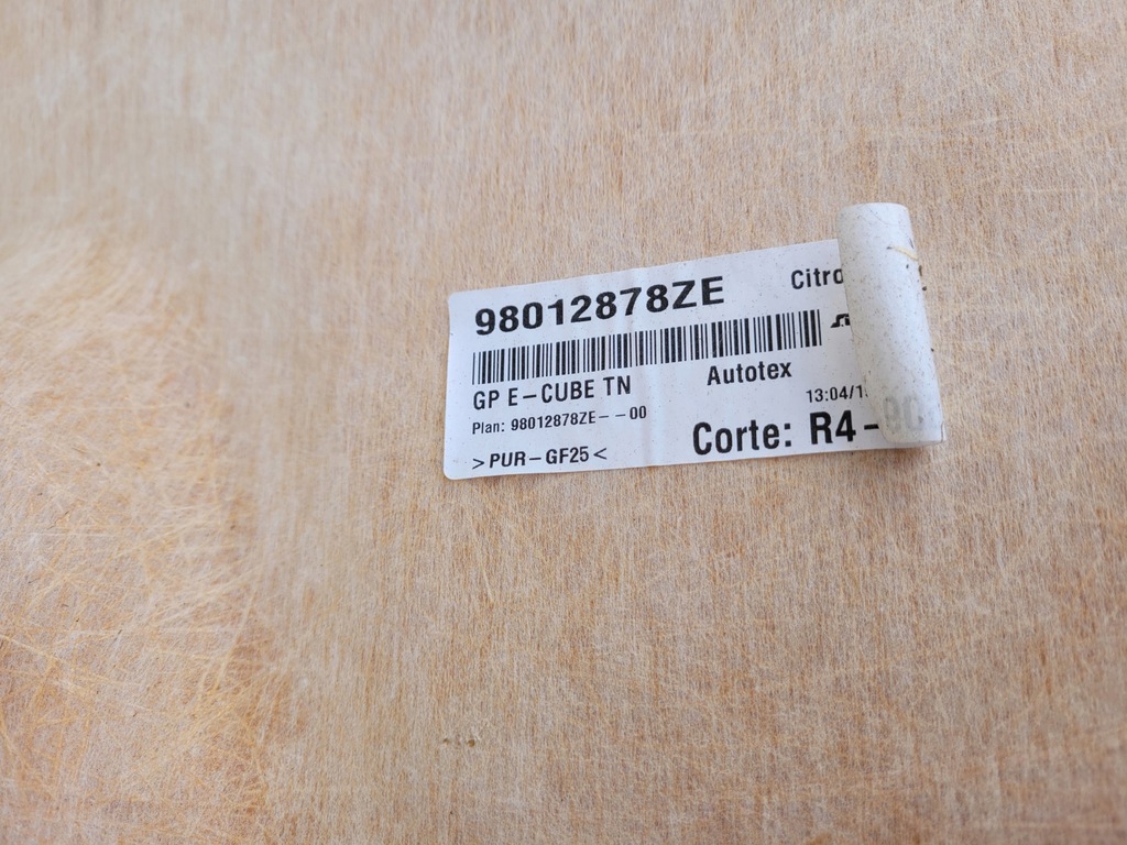 фото №7, Потолок citroen c4 cactus przed lift czarna