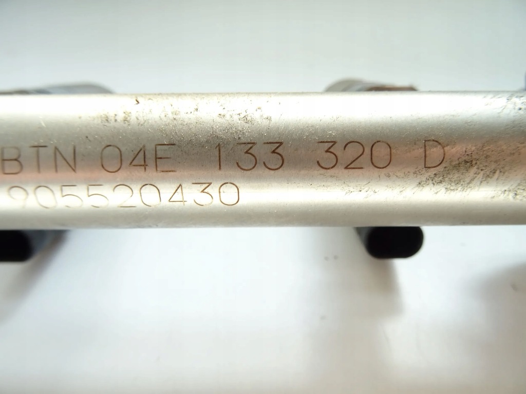 фото №7, Vw polo v молдинг впрыскная 04e133320d